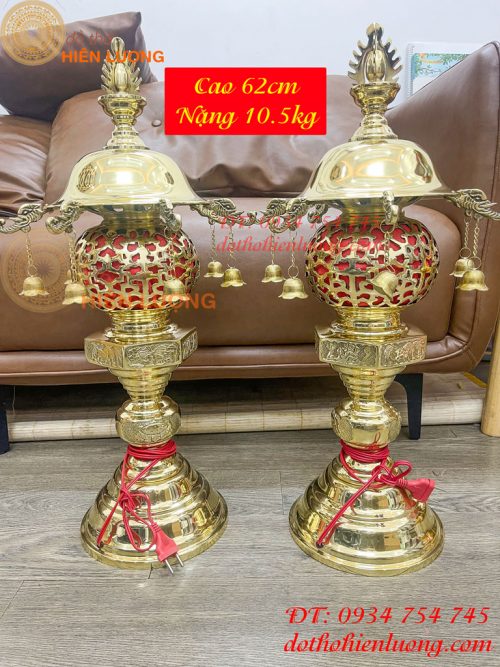 Đôi Đèn Thần Bằng Đồng Vàng Thờ Cúng Cao 60cm