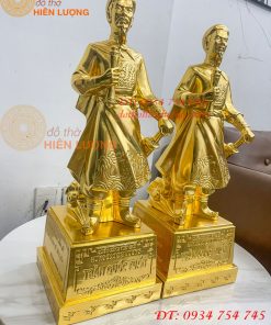 Tượng Trần Hưng Đạo Cao 50cm Dát Vàng 9999 Bằng Đồng
