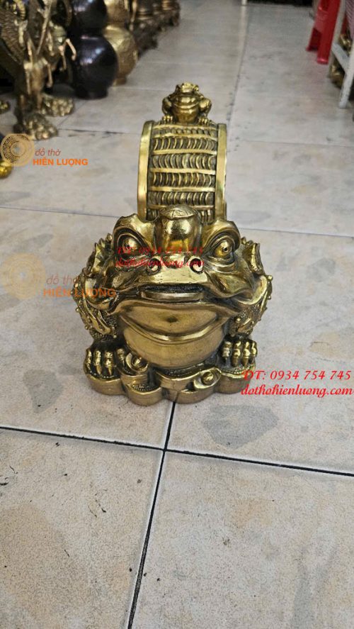 Tượng Cóc Thiềm Thừ Kéo Xe Tài Lộc Bằng Đồng Dài 32cm