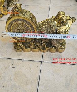Tượng Cóc Thiềm Thừ Kéo Xe Tài Lộc Bằng Đồng Dài 32cm