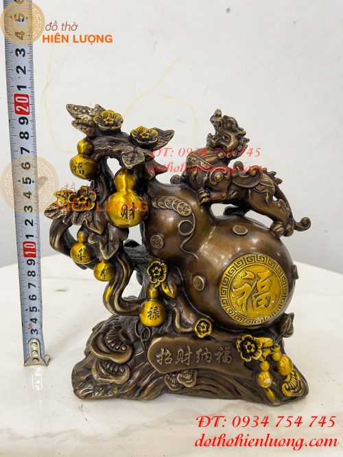 Tượng Tỳ Hưu Đứng Hồ Lô Ngũ Phúc Bằng Đồng Hun Cao 20cm