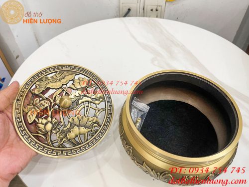 Lư Xông Trầm Hoa Sen Cỡ Đại Bằng Đồng ĐK 18cm