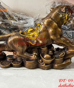 Tượng Hổ Gầm Đứng Bệ Tiền Tài Lộc Bằng Đồng Dài 48cm