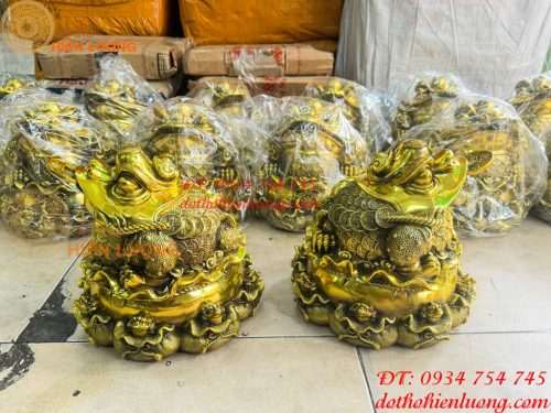 Tượng Thiềm Thừ Túi Tiền Bằng Đồng Cao 22cm