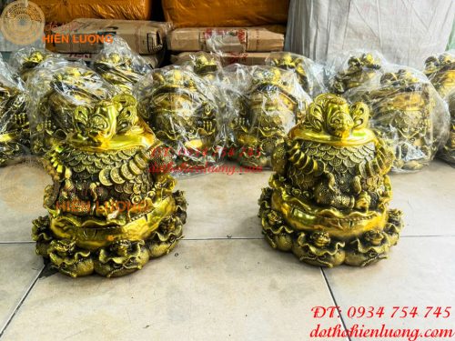 Tượng Thiềm Thừ Túi Tiền Bằng Đồng Cao 22cm