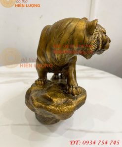 Tượng Hổ Đứng Vách Đá Bằng Đồng Hun Dài 22cm