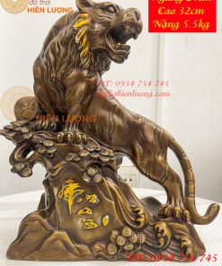 Tượng Hổ Đứng Bệ Đá Cây Tùng Bằng Đồng Hun Cao 32cm