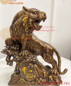 Tượng Hổ Đứng Bệ Đá Cây Tùng Bằng Đồng Hun Cao 32cm