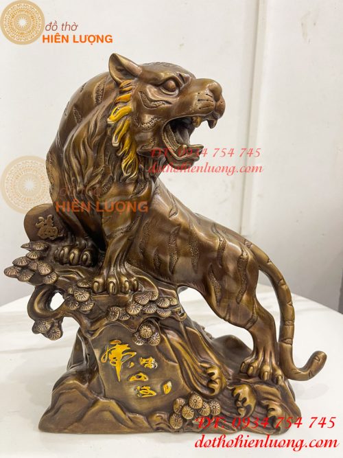 Tượng Hổ Đứng Bệ Đá Cây Tùng Bằng Đồng Hun Cao 32cm