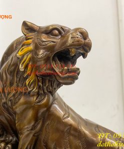 Tượng Hổ Đứng Bệ Đá Cây Tùng Bằng Đồng Hun Cao 32cm