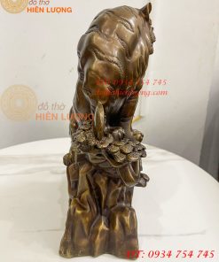 Tượng Hổ Đứng Bệ Đá Cây Tùng Bằng Đồng Hun Cao 32cm