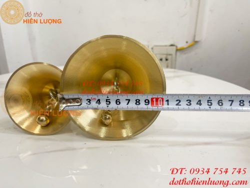 Chuông Lắc Cầm Tay Cán Gỗ Bằng Đồng