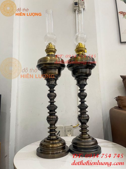Đèn Dầu Pháp Cổ Bằng Đồng Cao 85cm Cả Bóng