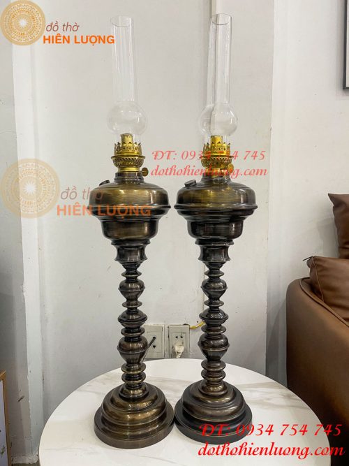 Đèn Dầu Pháp Cổ Bằng Đồng Cao 85cm Cả Bóng