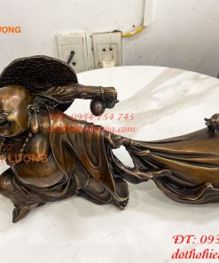 Tượng Di Lặc Kéo Bao Tài Lộc Bằng Đồng Dài 42cm
