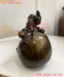 Tượng Di Lặc Kéo Bao Tài Lộc Bằng Đồng Dài 42cm