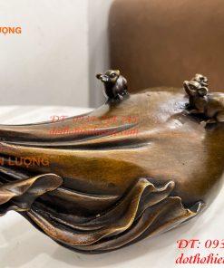 Tượng Di Lặc Kéo Bao Tài Lộc Bằng Đồng Dài 42cm