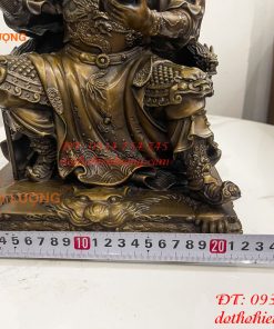 Tượng Quan Công Ngồi Ghế Hổ Đọc Sách Cao 30cm