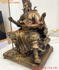 Tượng Quan Công Ngồi Ghế Hổ Đọc Sách Cao 30cm