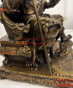 Tượng Quan Công Ngồi Ghế Hổ Đọc Sách Cao 30cm