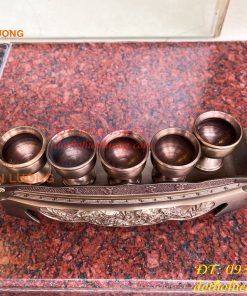 Bộ Ngai 5 Chén Rượu Bằng Đồng Thờ Cúng
