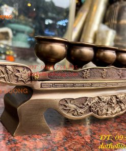 Bộ Ngai 5 Chén Rượu Bằng Đồng Thờ Cúng
