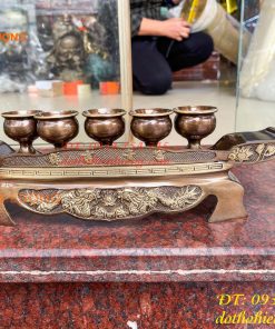Bộ Ngai 5 Chén Rượu Bằng Đồng Thờ Cúng