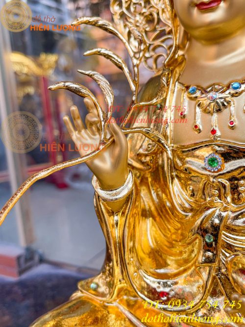 Tượng Quan Âm Cao 45cm Bằng Đồng Dát Vàng Vẽ Diện