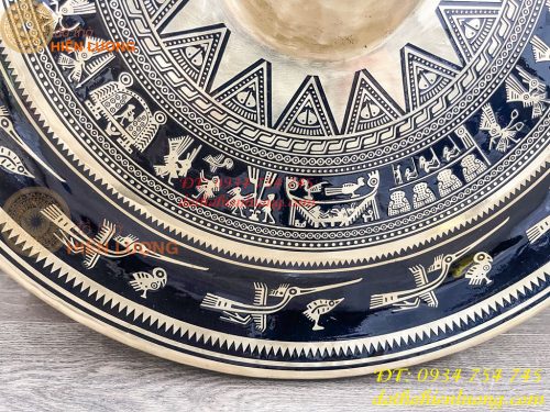 Cồng chiêng Tây nguyên họa tiết hoa văn trống đồng đk 60cm, nặng 8,3kg