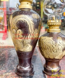 Đèn dầu bằng đồng thổi từ vỏ cát tút chạm rồng phượng cao 15cm