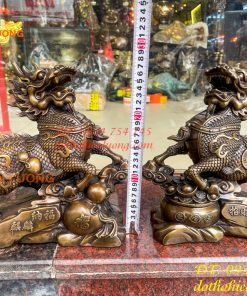 Đôi Hỏa Kỳ Lân Bằng Đồng Ôm Hũ Vàng Và Hồ Lô Cao 30cm