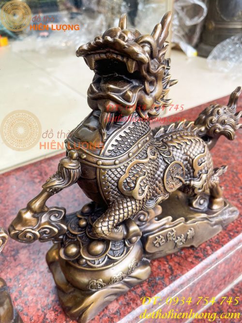 Đôi Hỏa Kỳ Lân Bằng Đồng Ôm Hũ Vàng Và Hồ Lô Cao 30cm