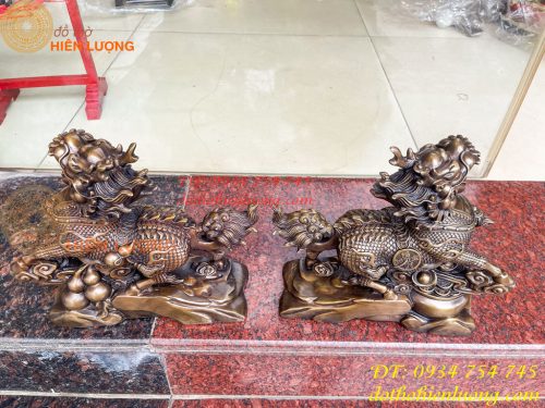 Đôi Hỏa Kỳ Lân Bằng Đồng Ôm Hũ Vàng Và Hồ Lô Cao 30cm