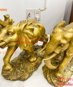 Đôi Voi Rừng Bằng Đồng Phong Thủy Ngang 28cm Cao 24cm