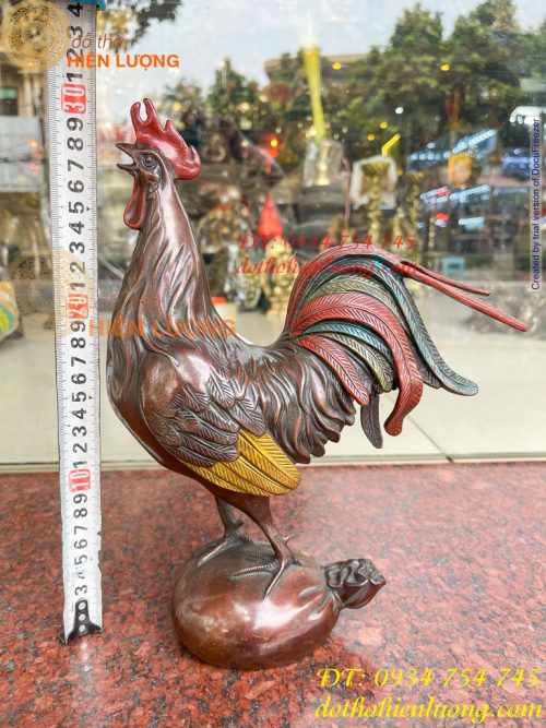 Tượng Gà Trống Bằng Đồng Vẽ Màu Ngũ Sắc Đứng Bao Tiền Cao 30cm