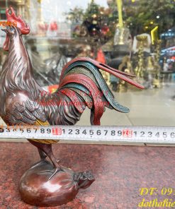 Tượng Gà Trống Bằng Đồng Vẽ Màu Ngũ Sắc Đứng Bao Tiền Cao 30cm