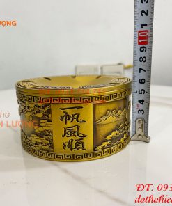 Gạt tàn thuận buồm xuôi gió bằng đồng cao 6cm để phòng khách
