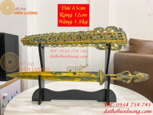 Kiếm Đồng Màu Xanh Giả Cổ Có Vỏ, Chuôi Kiếm Hình Người Dài 63cm