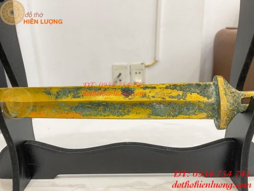 Kiếm Đồng Màu Xanh Giả Cổ Có Vỏ, Chuôi Kiếm Hình Người Dài 63cm