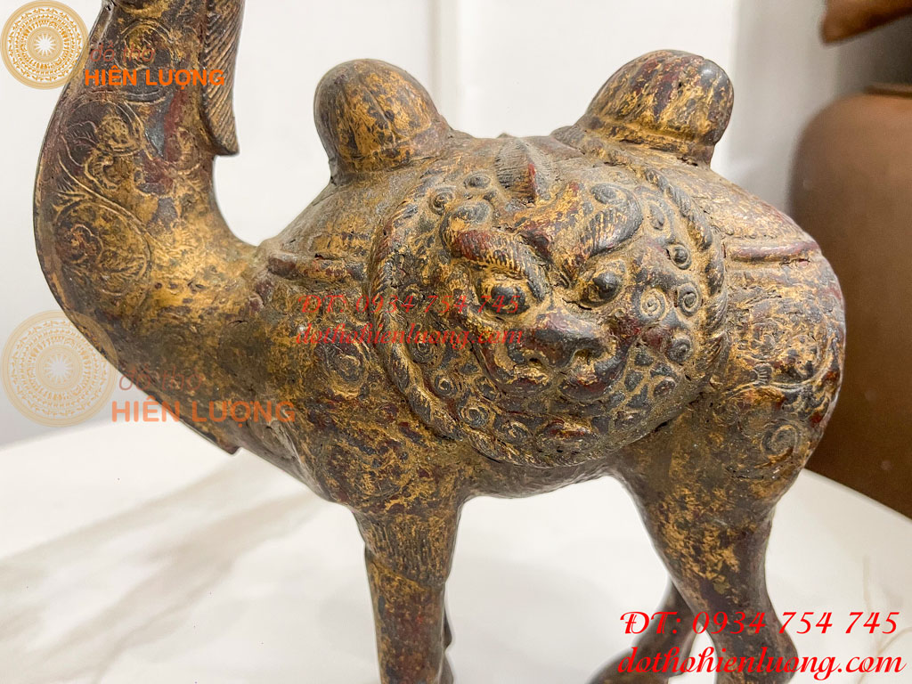 Tượng lạc đà bằng đồng cao 23cm và 25cm