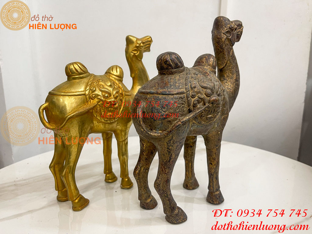 Tượng lạc đà bằng đồng cao 23cm và 25cm