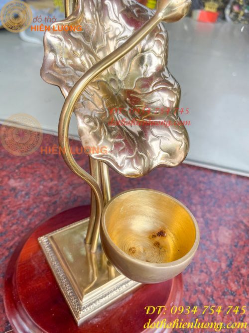 Lư xông trầm hoa sen bằng đồng đúc cao 30cm