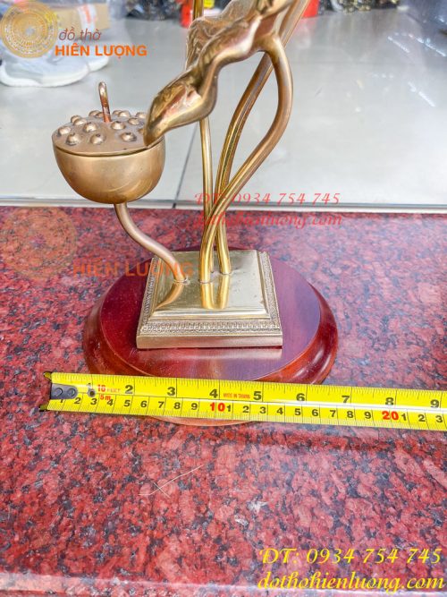 Lư xông trầm hoa sen bằng đồng đúc cao 30cm