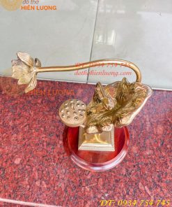 Lư xông trầm hoa sen bằng đồng đúc cao 30cm