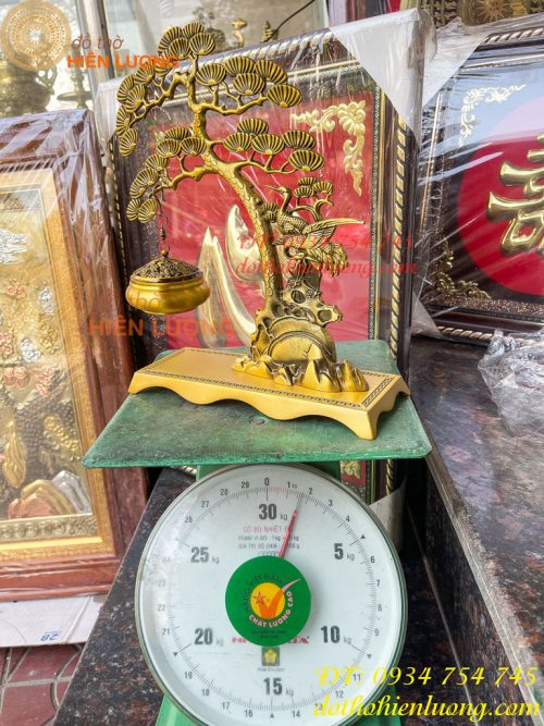 Lư xông trầm treo cây tùng hạc bằng đồng cao 29cm