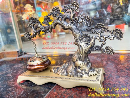 Lư Xông Trầm Treo Cây Tùng Cao 20cm Bằng Đồng
