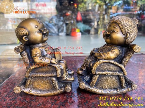 Đôi Tượng Ông Bà Hạnh Phúc Bằng Đồng (DxRxC: 10x7x14cm)