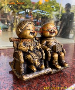 Đôi Tượng Ông Bà Hạnh Phúc Bằng Đồng (DxRxC: 10x7x14cm)