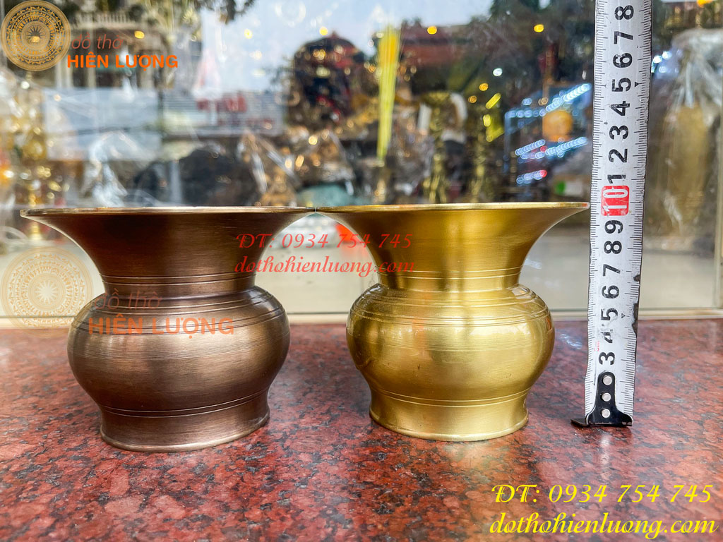 Ống Nhổ Bã Trầu Bằng Đồng Đúc Cao 10cm