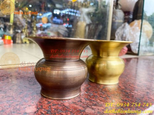 Ống Nhổ Bã Trầu Bằng Đồng Đúc Cao 10cm